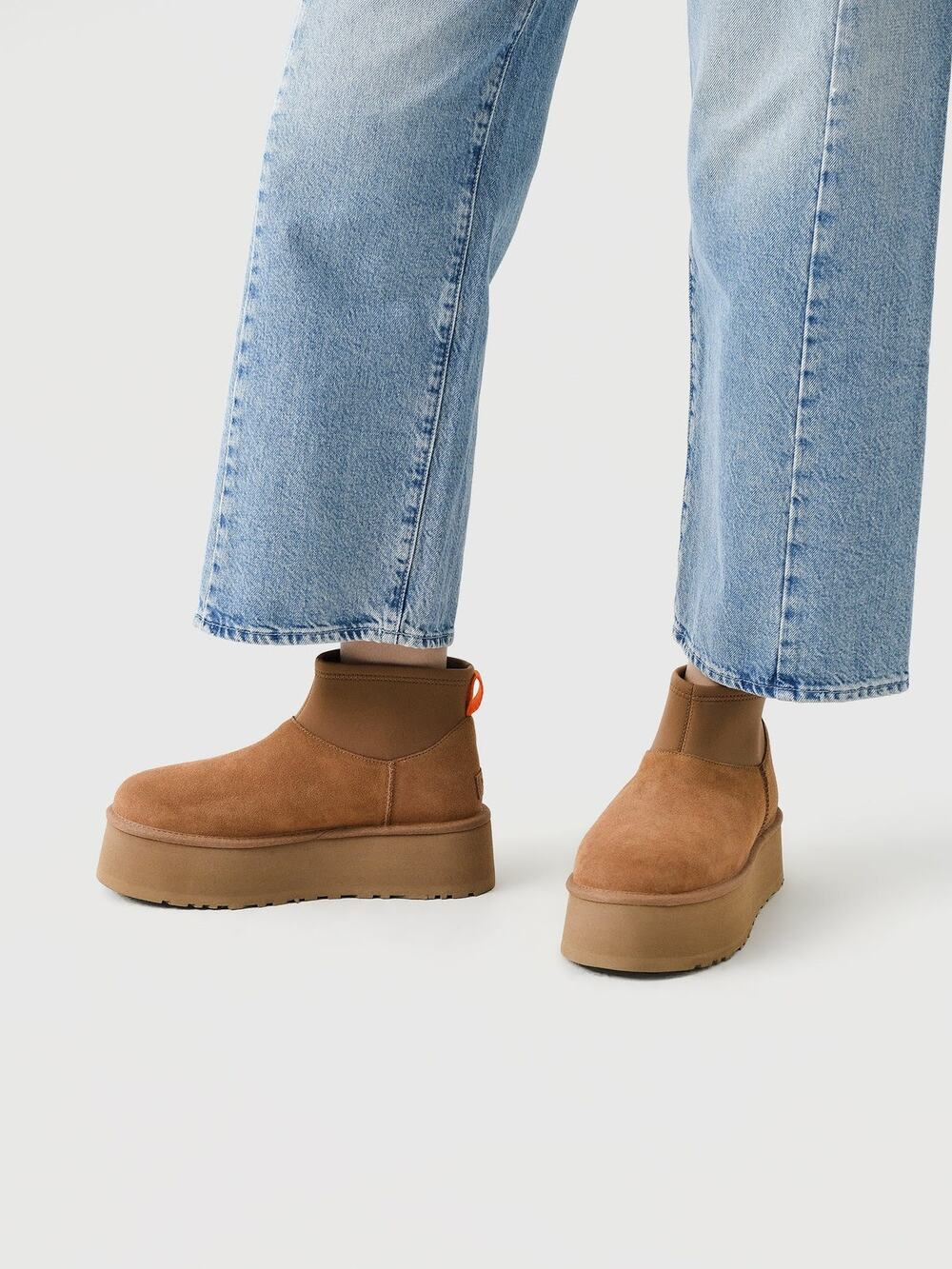 Womens Sz 11 UGG Ankle Boots Classic Mini Dipper Platform Suede Chestnut 116817
